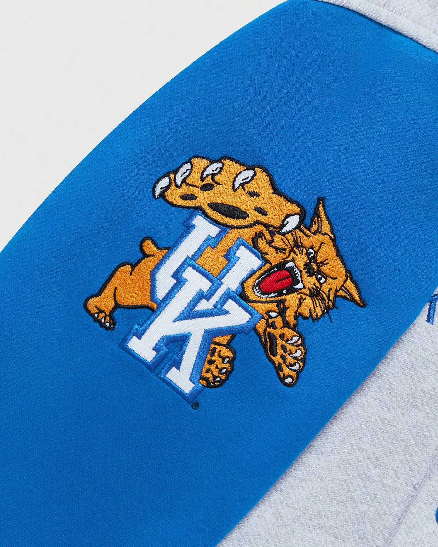 Drake's October's Very Own NCAA Kentucky Wildcards Fleece Varsity Jacket Sz Med.
