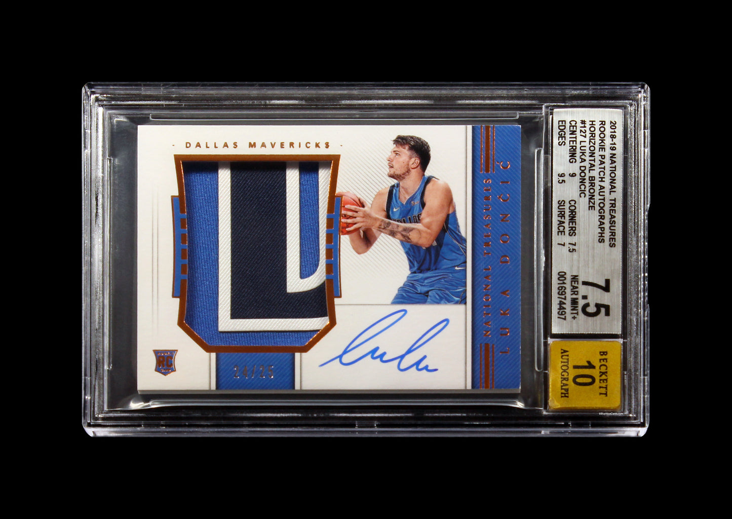 2018-19 Luka Doncic Panini National Treasures Bronze RC Rookie Patch Auto /25 #127 BGS 7.5 / 10