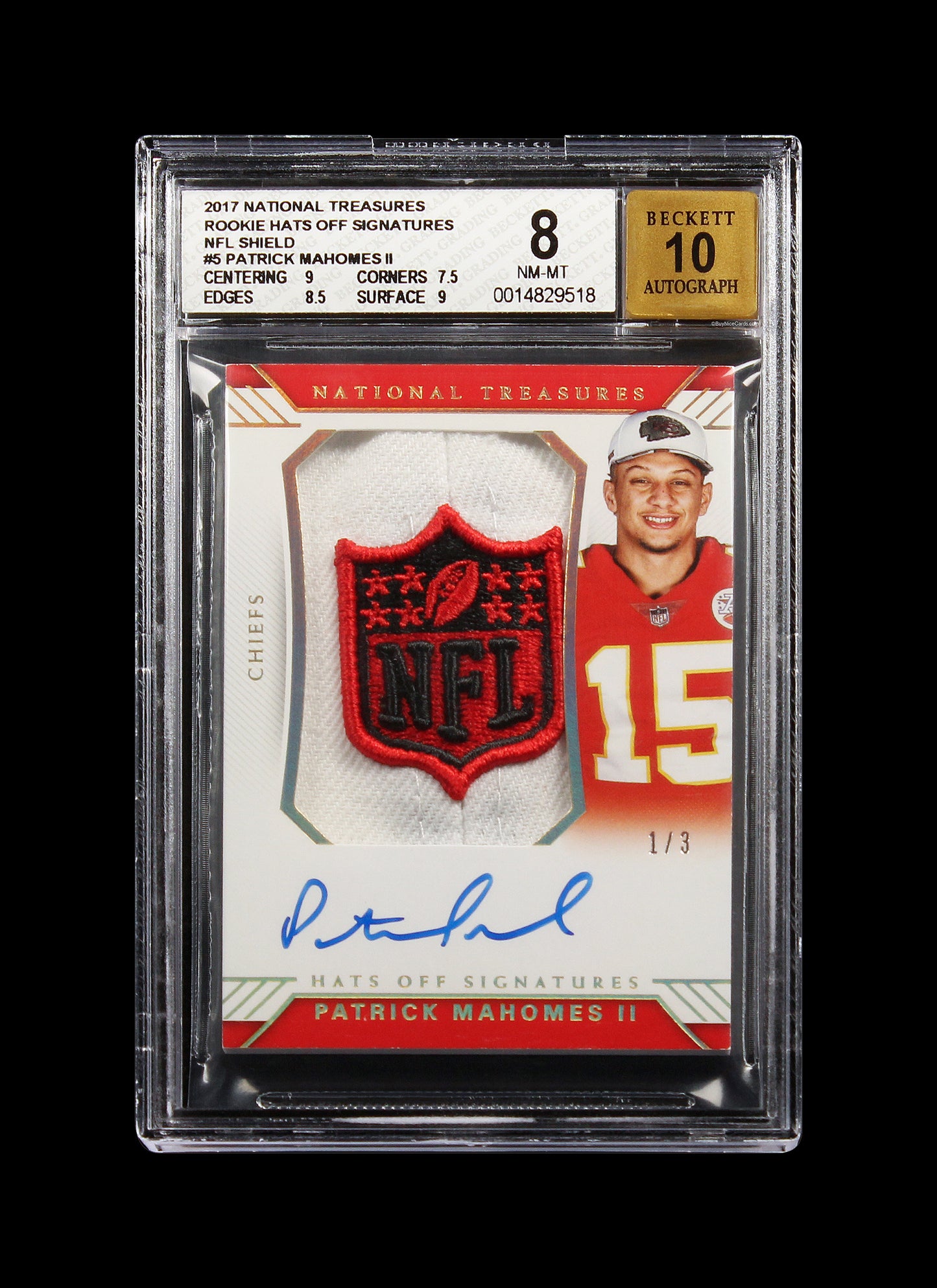 2017 Patrick Mahomes Panini National Treasures Rookie Hats Off NFL Shield Auto /3 #5 BGS 8
