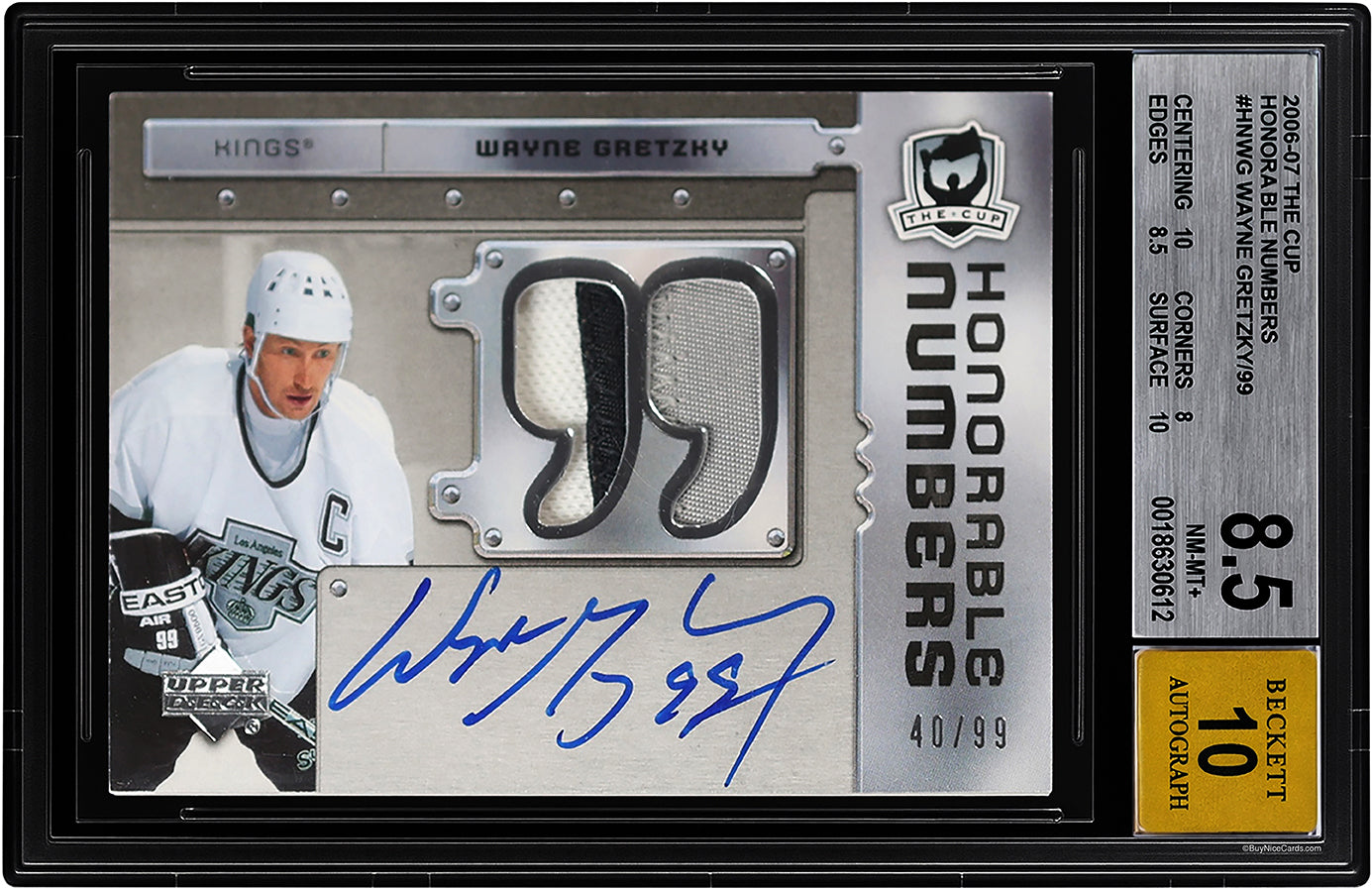 2006-07 Wayne Gretzky UD The Cup Honorable Numbers Patch Auto /99 #HNWG BGS 8.5