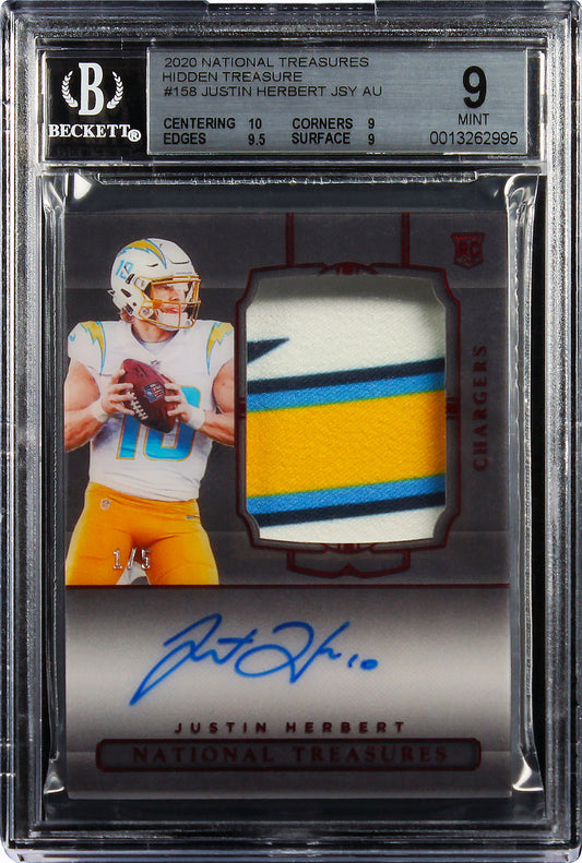 2020 Justin Herbert National Treasures Hidden Treasure RC Auto /5 #158 BGS 9
